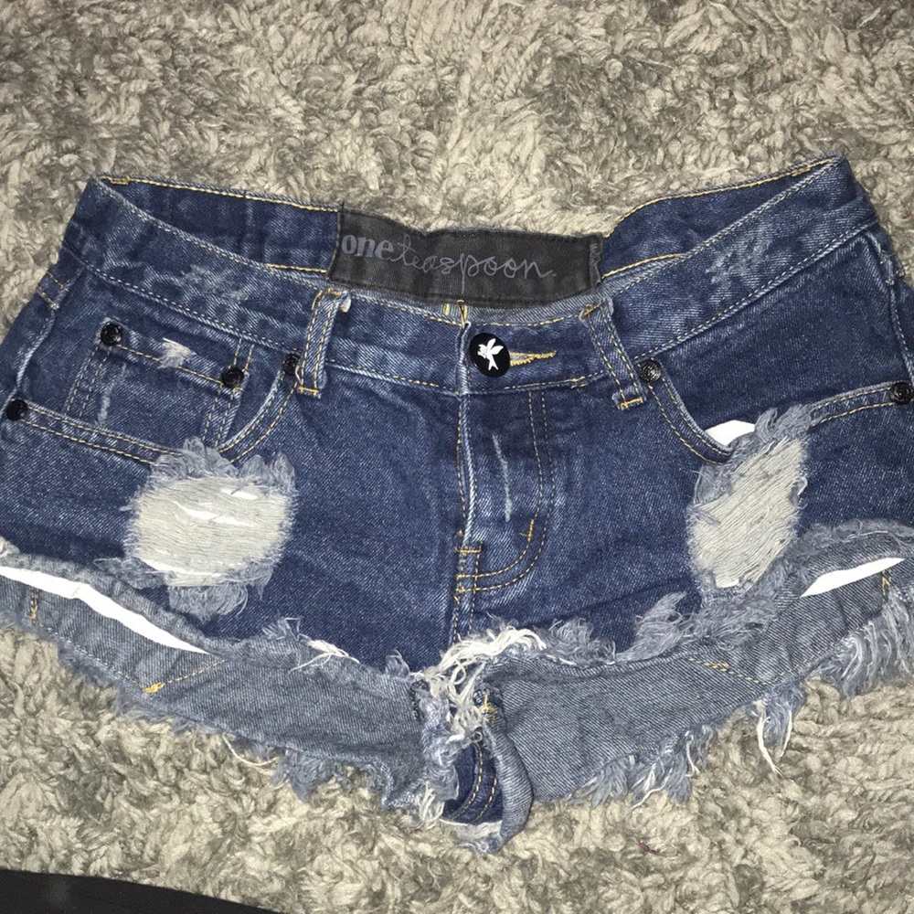One teaspoon shorts